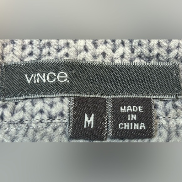 Vince Silk Gray Cable Knit Patterned Off-Shoulder Pullover Blouse with V-Neck, M - Picture 9 of 12